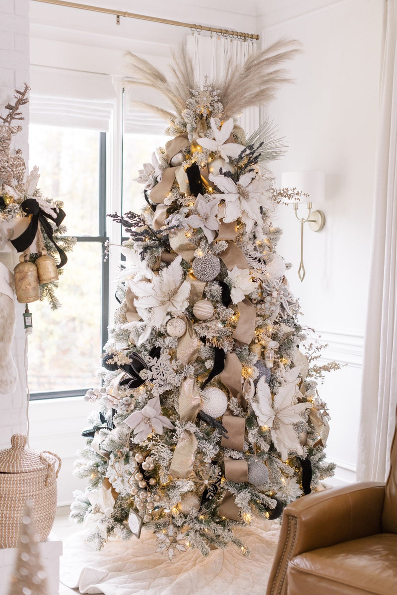 Árvore Rei dos Flocos com Neve Com Iluminação