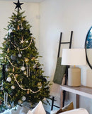 Árvore Rubi Dourado com 800 Luzes Quentes