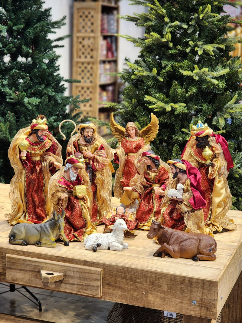 PRESÉPIO DE RESINA COM TECIDO LUXO 11 PÇS | Promoção apenas tamanhos de 28 e 36cm