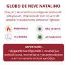 Globo de neve de inverno com chocolate quente